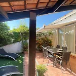 Hébergement de vacances Maison spacieuse 6 pers - Proche plage - Climatisée - Animaux admis - FR-1-338-4 *